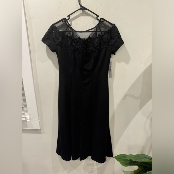 Maggy London TRACY ILLUSION Cocktail Dress SZ 2 US NWT ✨🔥🔥 - Picture 8 of 9